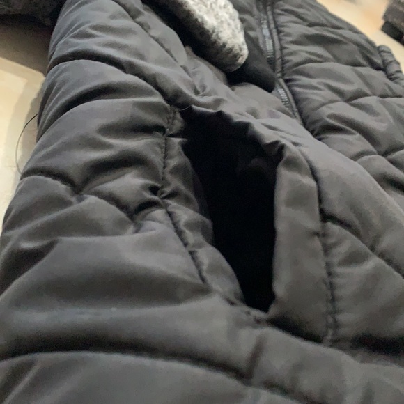 black jacket - Picture 4 of 4